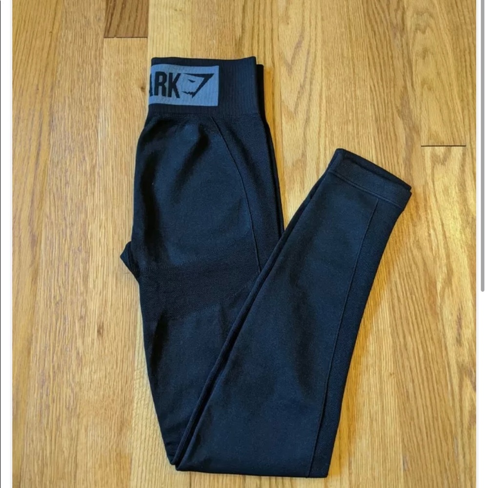 Small Gymshark Leggings